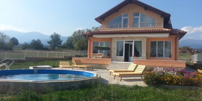 Прoверките в къщи за гости финансирани с евросредства продължават Предстои