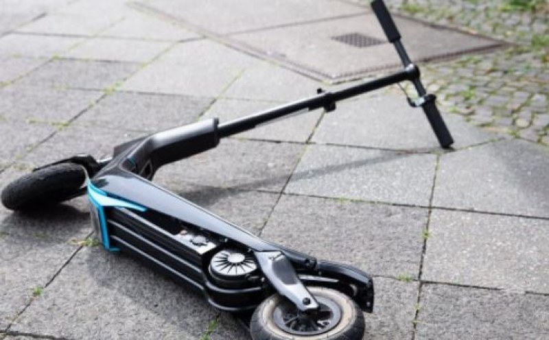 10 годишно момче с тротинетка е било блъснато от кола в