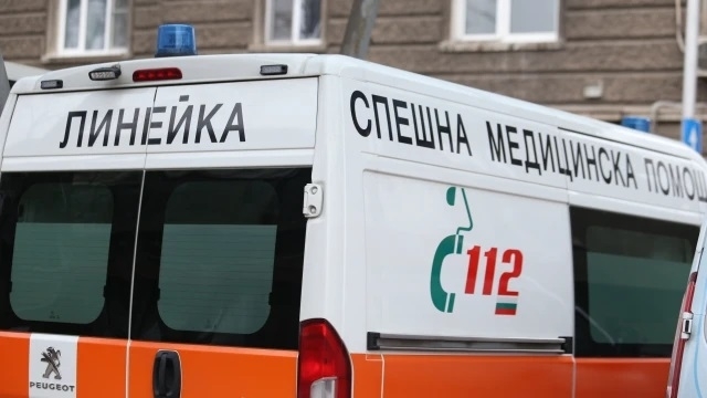 Мъж блъсна с колата си 13-годишно момиче в Добрич и