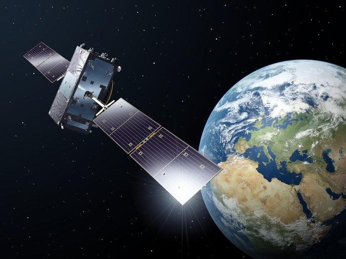 Американски шпионски сателит изстрелян с ракета на американската частна компания