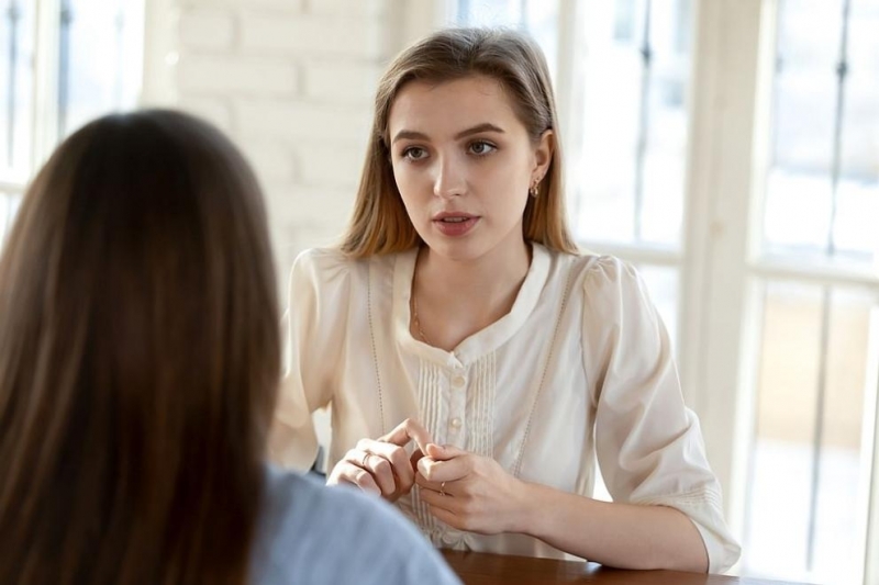 Националния статистически институт  НСИ  отчита спад на младите българи които нито учат нито