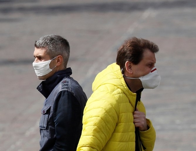 Украйна регистрира 14 575 нови коронавирусни инфекции през последните 24