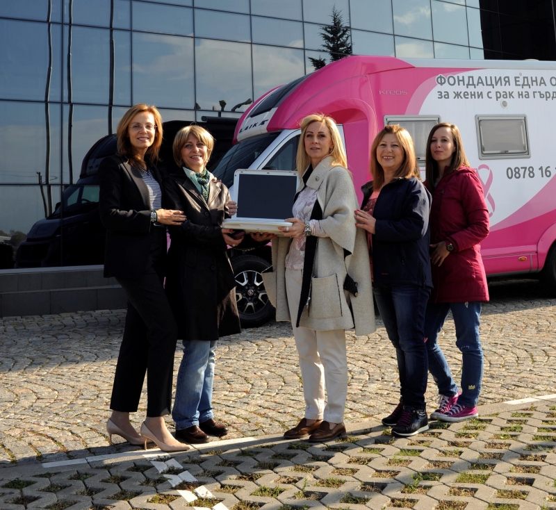 Фондация Една от осем организира безплатни прегледи за рак на