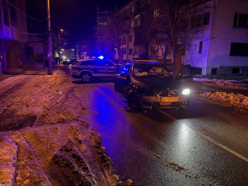 Тежка катастрофа е станала преди минути в центъра на Враца