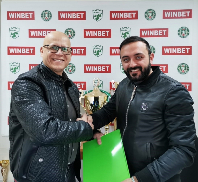 Италианският бизнесмен Анджело Тинто и председателят на Управителния съвет на