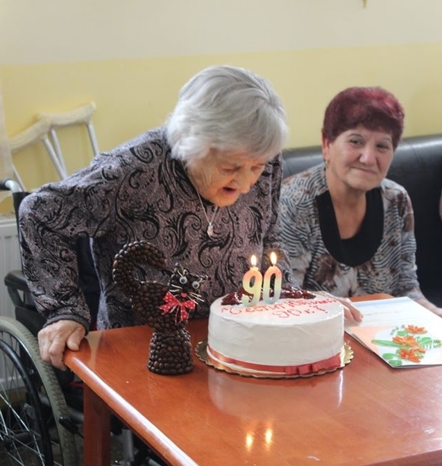 Днес баба Станка която е потребител на Дневен център за