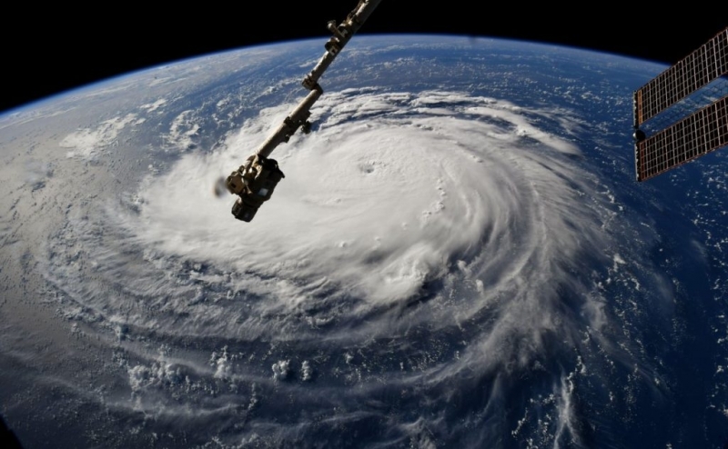 Ураганът Флорънс усилва мощта си до пета степен предаде CNN