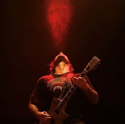 Джордан Бъкли китарист на американската рок група Еври тайм ай