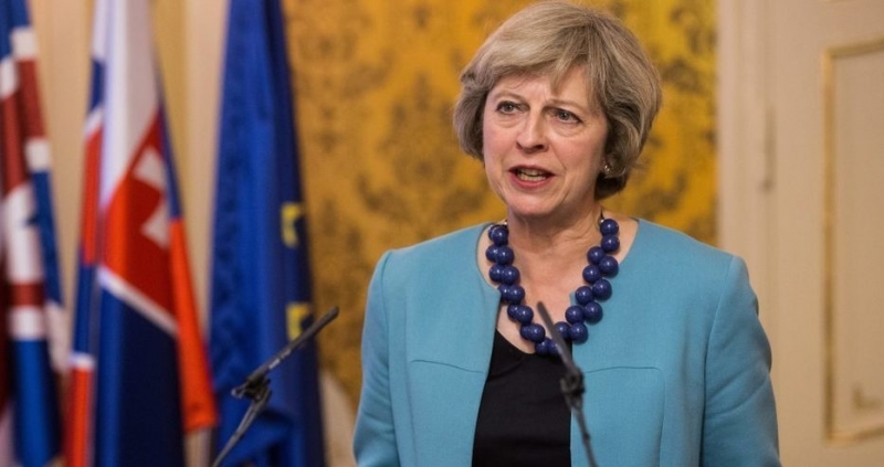 Британският премир Тереза Мей планира да предложи още един дебат