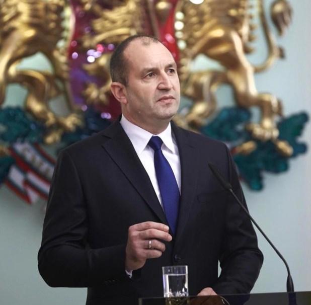 Президентът Румен Радев официално отказа да подпише указ за назначението