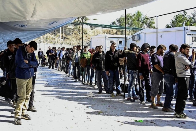 Гърция регистрира първи случай на коронавирус сред мигрантите в лагерите