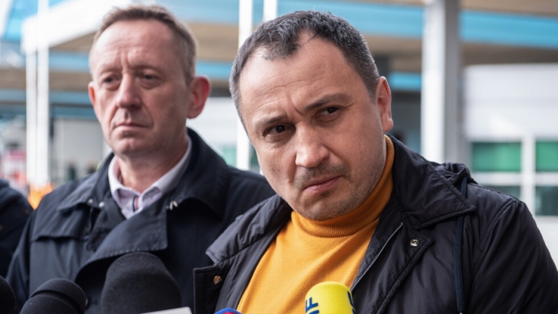 Украинският земеделски министър Микола Солски е бил задържан при разследване за