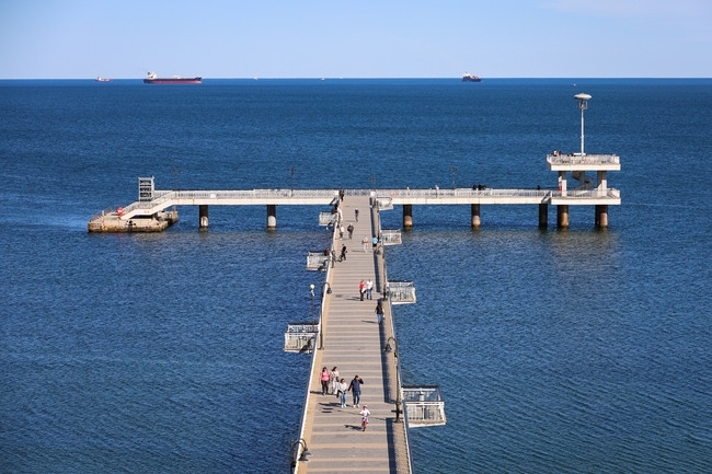 Днес ще е предимно слънчево Вятърът постепенно ще се ориентира