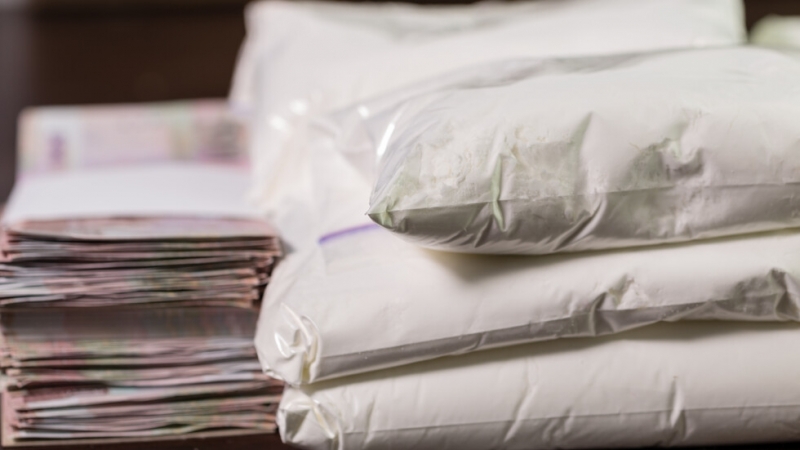 Прокуратурата в Хасково привлече като обвиняеми и задържа мъж и