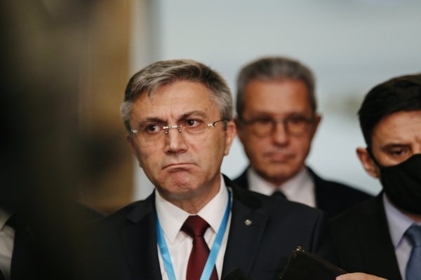 В ДПС са нервни Ужасно нервни И причината е че