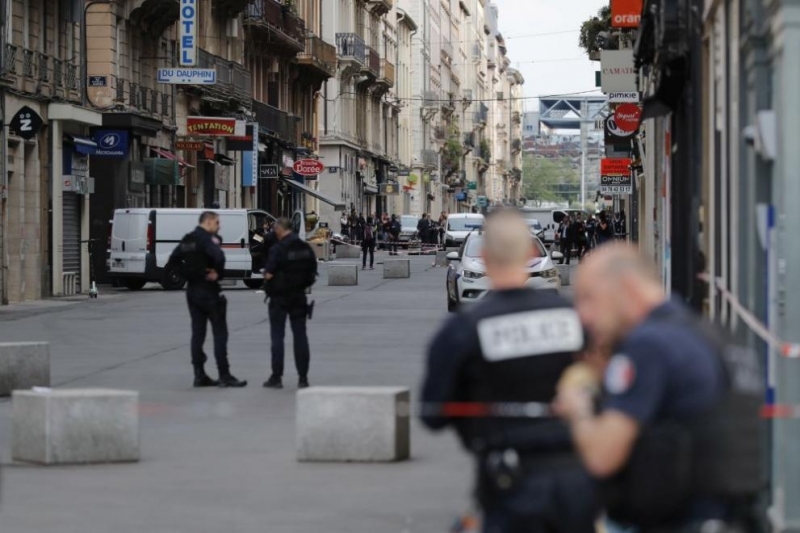 Мъж нападна жена в жилище с резачка а после простреля