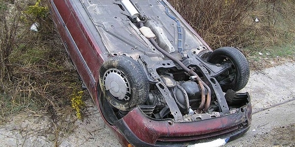 Пиян шофьор е катастрофирал на път във Врачанско съобщиха от