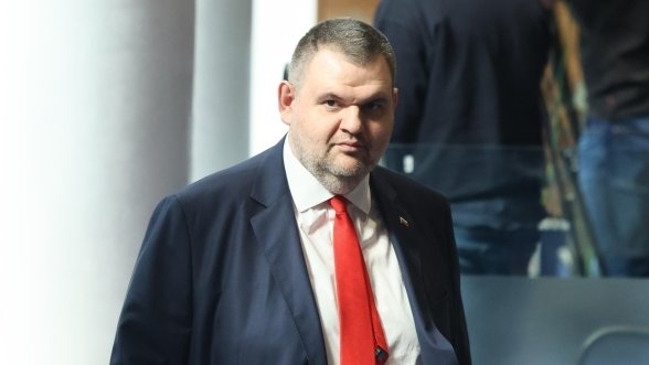 Българският европрокурор Теодора Георгиева обяви че е обект на проверка