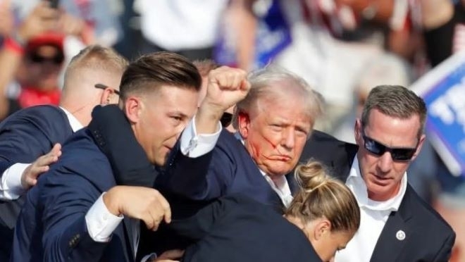 Няколко изстрела са били произведени по време на митинг на Доналд