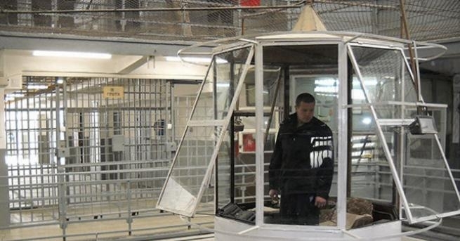 Затворник нападна надзирател в затвора във Варна 34 годишният лишен от
