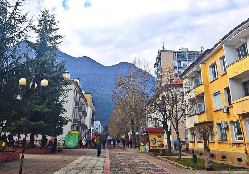 Враца е била най топлият град у нас вчера съобщават на