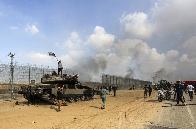 Израел си върна контрола върху граничната ограда с ивицата Газа