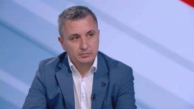 Александър Николов: За 3 месеца петролът може да поевтинее до 80 долара за барел