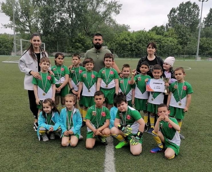 Детска градина Слънчице стана победител в традиционния турнир по футбол