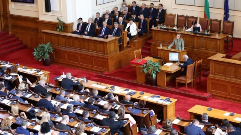 Шестима души бяха избрани за зам председатели на Народното събрание