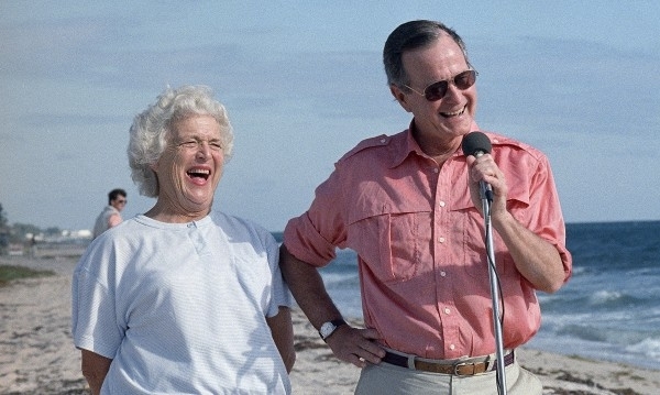 Барбара Буш съпруга на бившия американски президент Джордж Х У