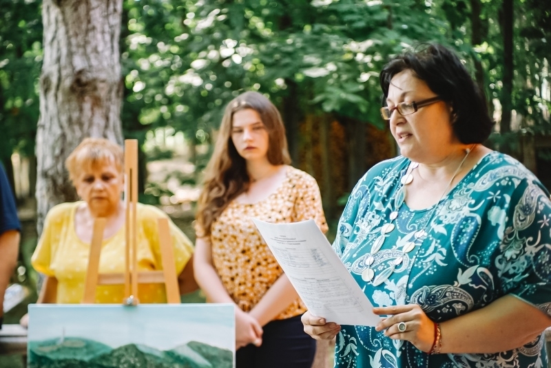 Председателят на Литературен клуб Христо Ботев при НЧ Просвета 1925