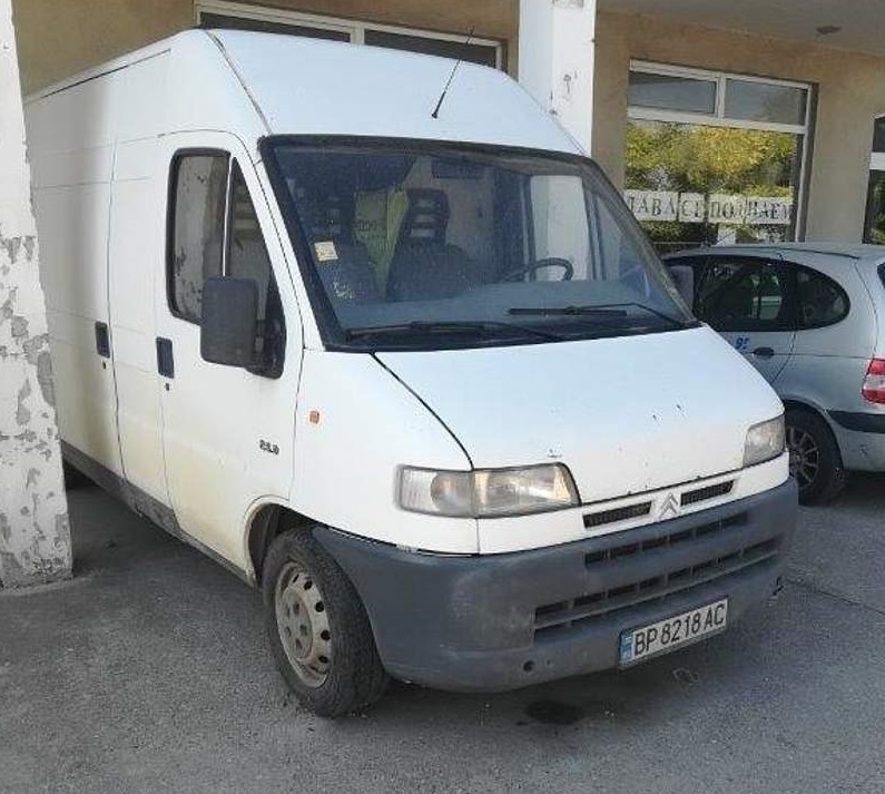 Националната агенция по приходите обяви за публична продан товарен автомобил