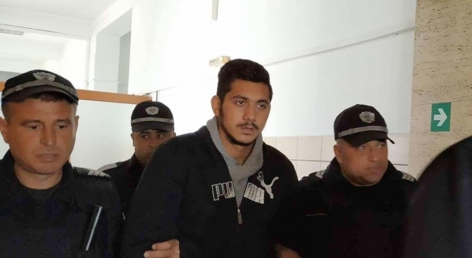 Северин Красимиров обвинен за изнасилване и за убийство по особено