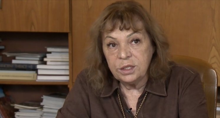 Директорката на НИМ: Даваме на Гърция 53 артефакта временно, не за постоянно