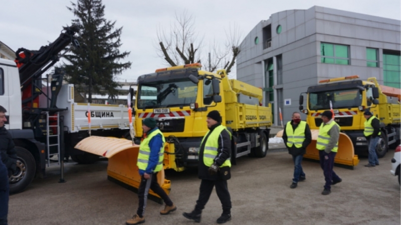 С 15 повече са събраните и извозените твърди битови