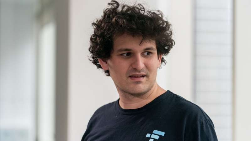 Сам Банкман Фрийд основател на рухналата борса за криптовалута FTX е