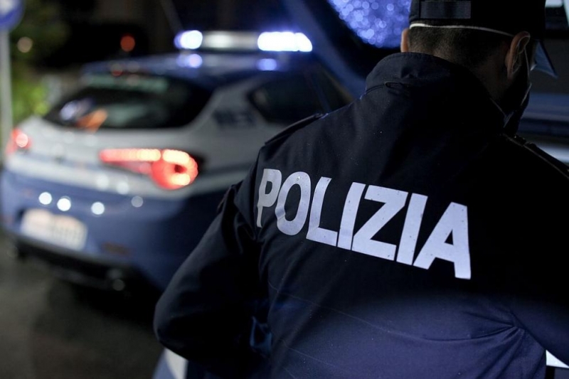 Италианските власти арестуваха 35 души при серия от акции срещу