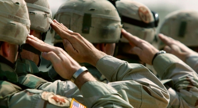 Нито Германия нито Европа могат да се защитават без САЩ