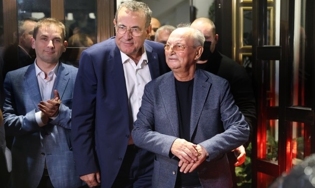 Почетният председател на ДПС Ахмед Доган ще води листата на