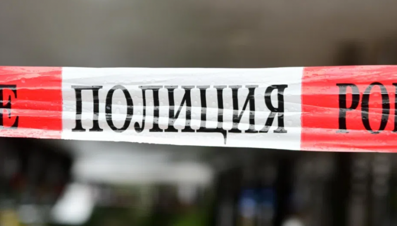 Самоубилият се в Ситово съблякъл жена си, залял я със спирт и ѝ запалил главата