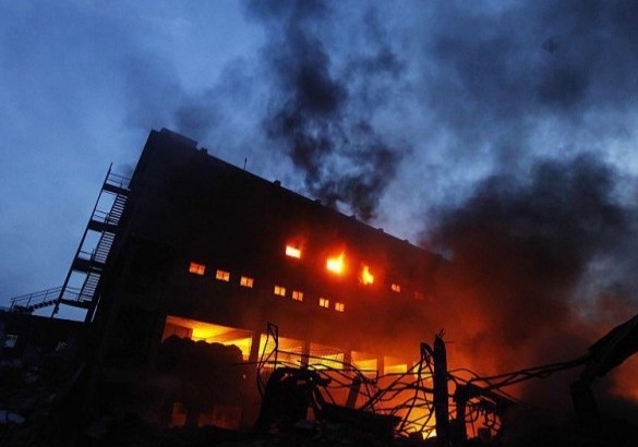 Пожар в изоставена сграда в Анкара отне живота на най малко