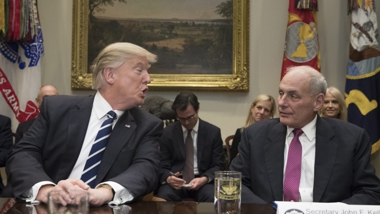 Шефът на апарата на Белия дом Джон Кели напуска поста си в