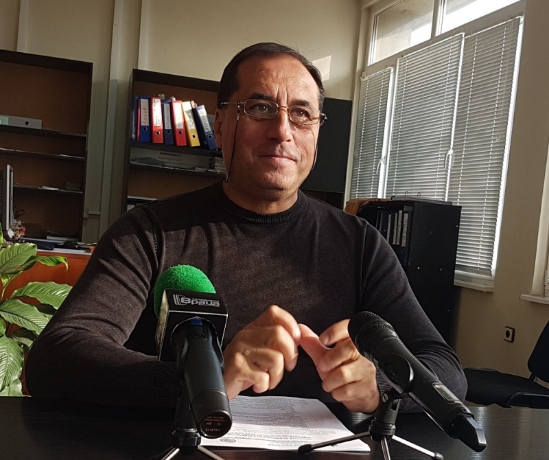 Служители от инспекцията по труда удариха с актове за 20