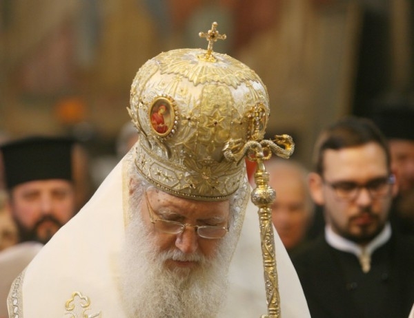 Патриарх Неофит оглави празничната Света литургия на Връбница в патриаршеската