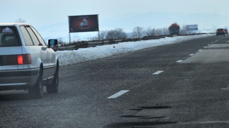 І МЕТЕОРОЛОГИЧНА ОБСТАНОВКА Температурите са в интервала от 8 deg