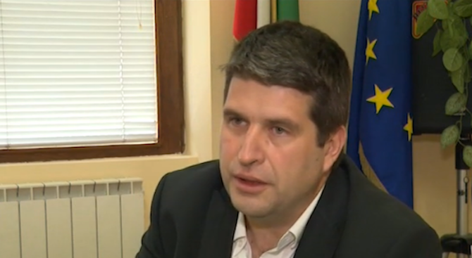 Има пробив на частична информация за сравнително широк кръг от