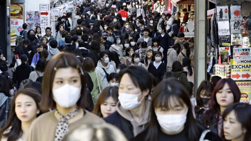 Япония регистрира 808 нови случая на коронавирус през последното денонощие