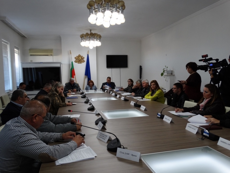 Областният управител Малина Николова проведе днес редовно заседание на Областния