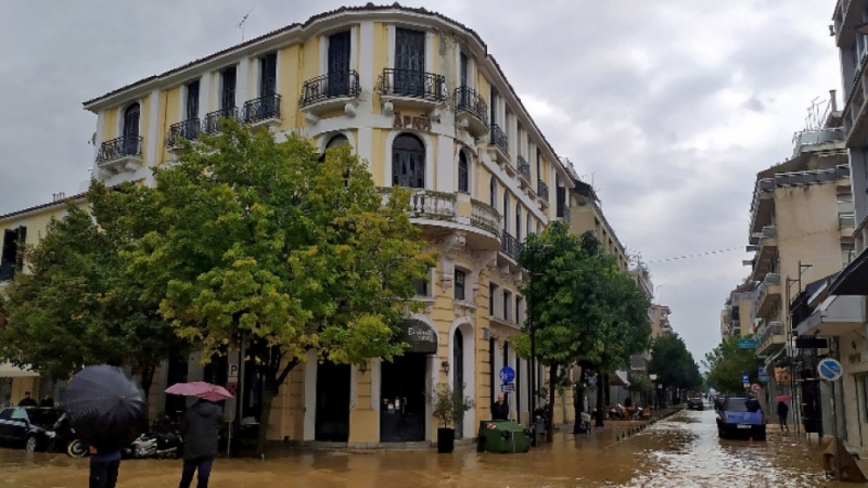 Гърция е заплашена от нова страшна буря, синоптиците предупреждават за