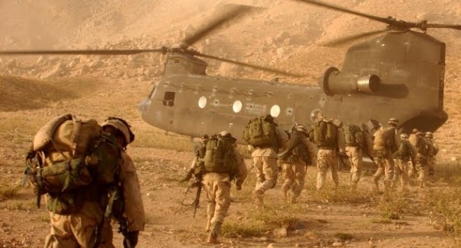 Седемнайсет полицаи бяха убити при нападения на талибаните в Афганистан през